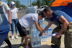 вода